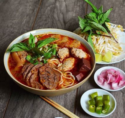  Bún Bò Huế: Sảng khoái với vị cay nồng và umami khó quên!