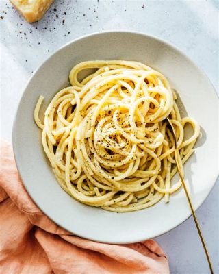   Cacio e Pepe: Món mì romanos cổ điển kết hợp sự đơn giản và phức tạp của hương vị!