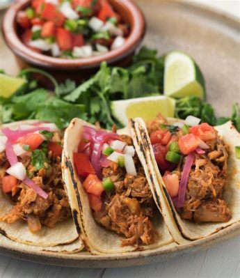  Cochinita Pibil: Một Món Nướng Lôi Cuốn Gồm Thịt Heo Ướp Ngon Lừng Danh Từ Yucatán!